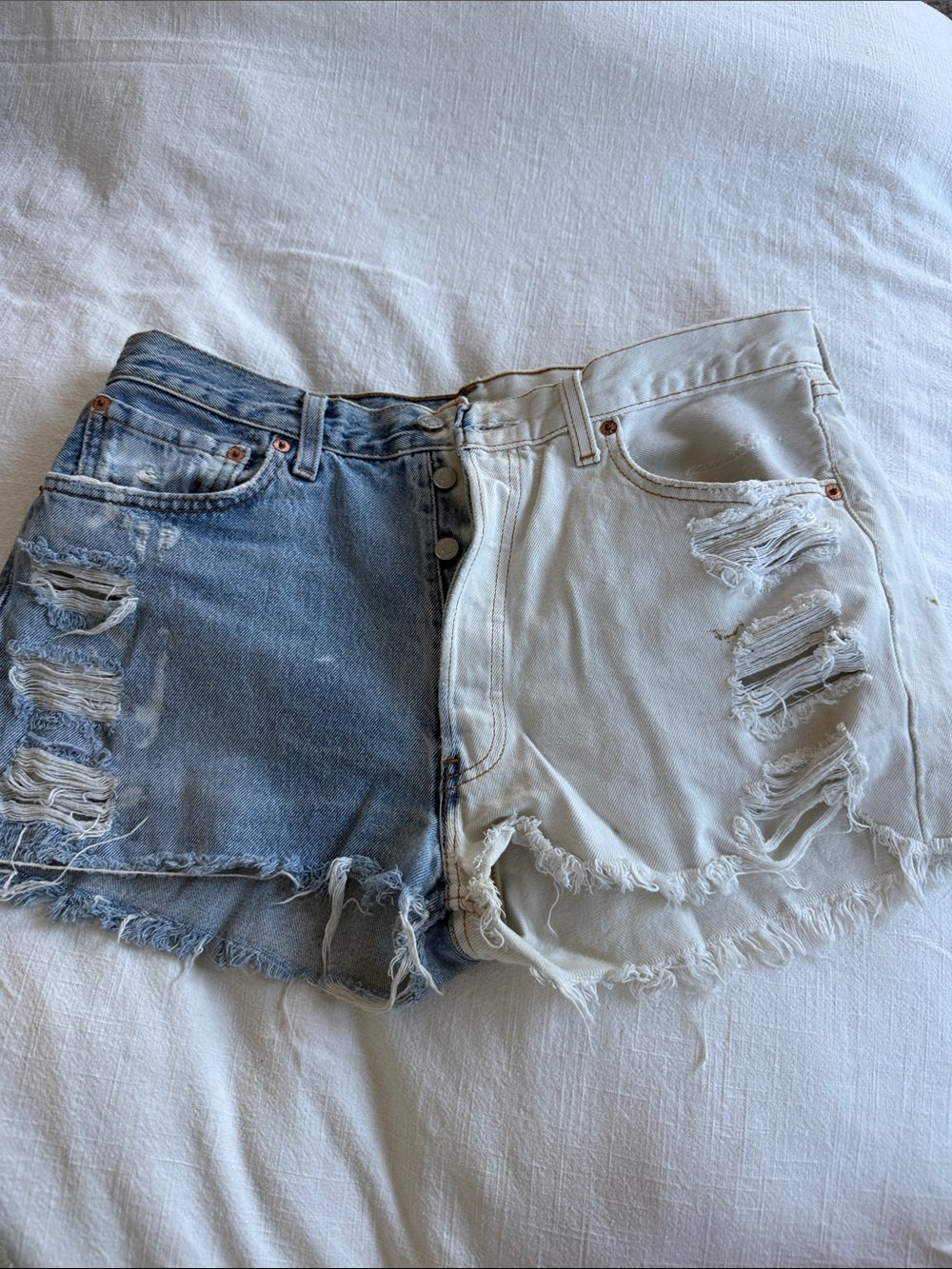 Levi's Two-Tone Distressed Denim Shorts in Blue & White